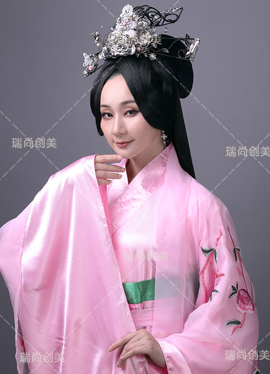 學彩妝