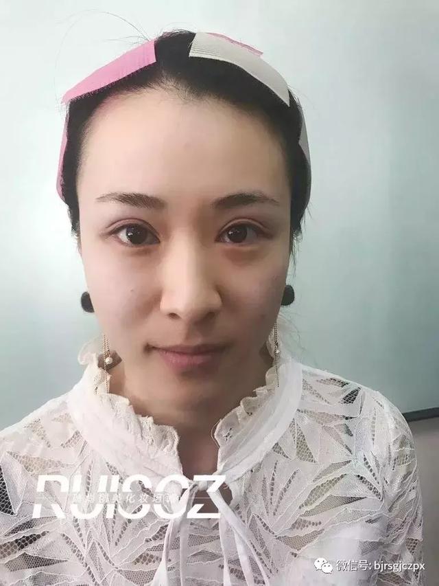 高段位水彩新娘，玩色達人的拿手好戲！